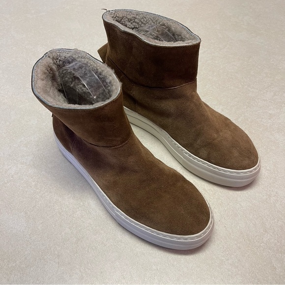 Boemos Fur Lined Suede Ankle Boots womens measures 9.1 inches inside sole 6.5-7 - Picture 2 of 9